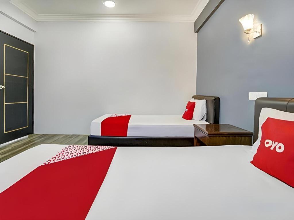 Capital O 90490 Zaques Hotel Sungai Petani Bagian luar foto