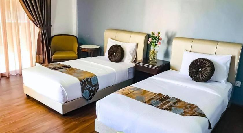 Capital O 90490 Zaques Hotel Sungai Petani Bagian luar foto